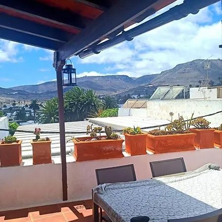 Casa Malumi - Historisches Stadthaus In Haría