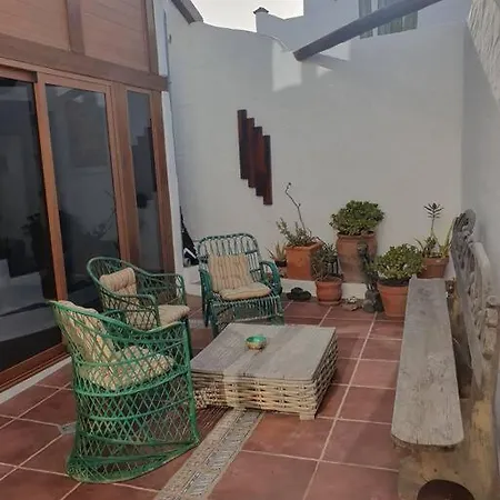 Casa Malumi - Historisches Stadthaus In Haria