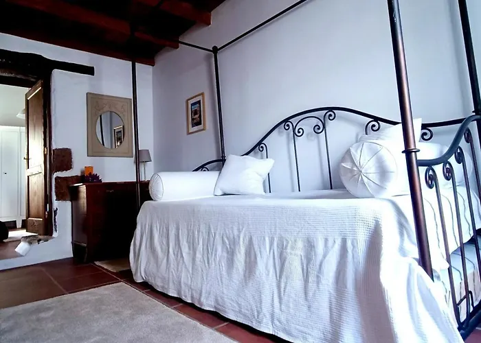 Casa Malumi - Historisches Stadthaus In Nyaraló Haría