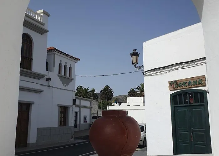 Casa Malumi - Historisches Stadthaus In Nyaraló *